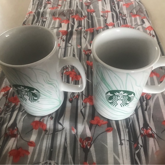 2 Starbucks Mermaid Logo cups - Picture 6 of 9